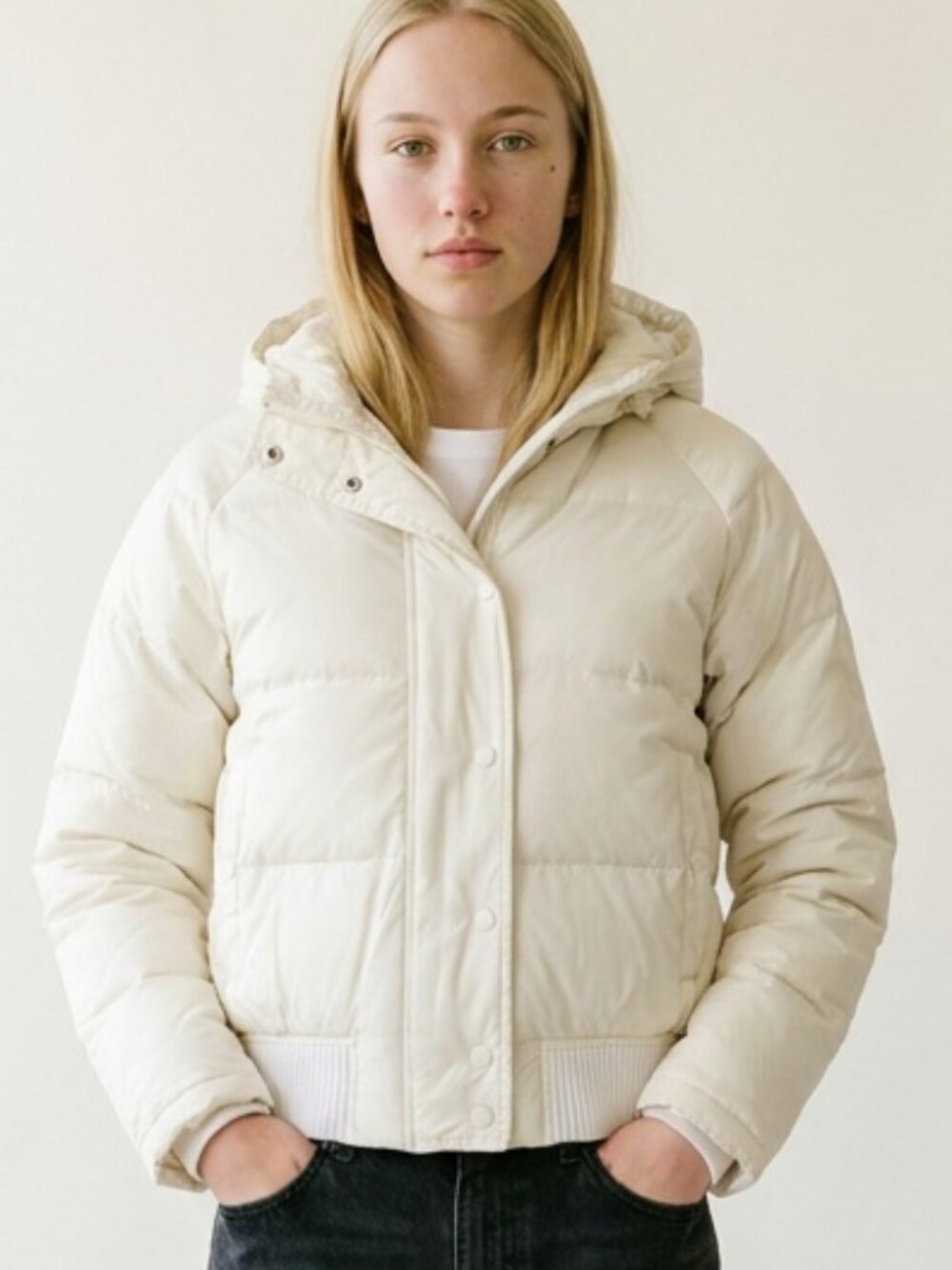 GAP Women's Cream Puffer Jacket